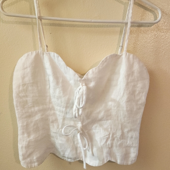 Reformation Doppio 100% Linen Tank Top in WHITE - Picture 6 of 9